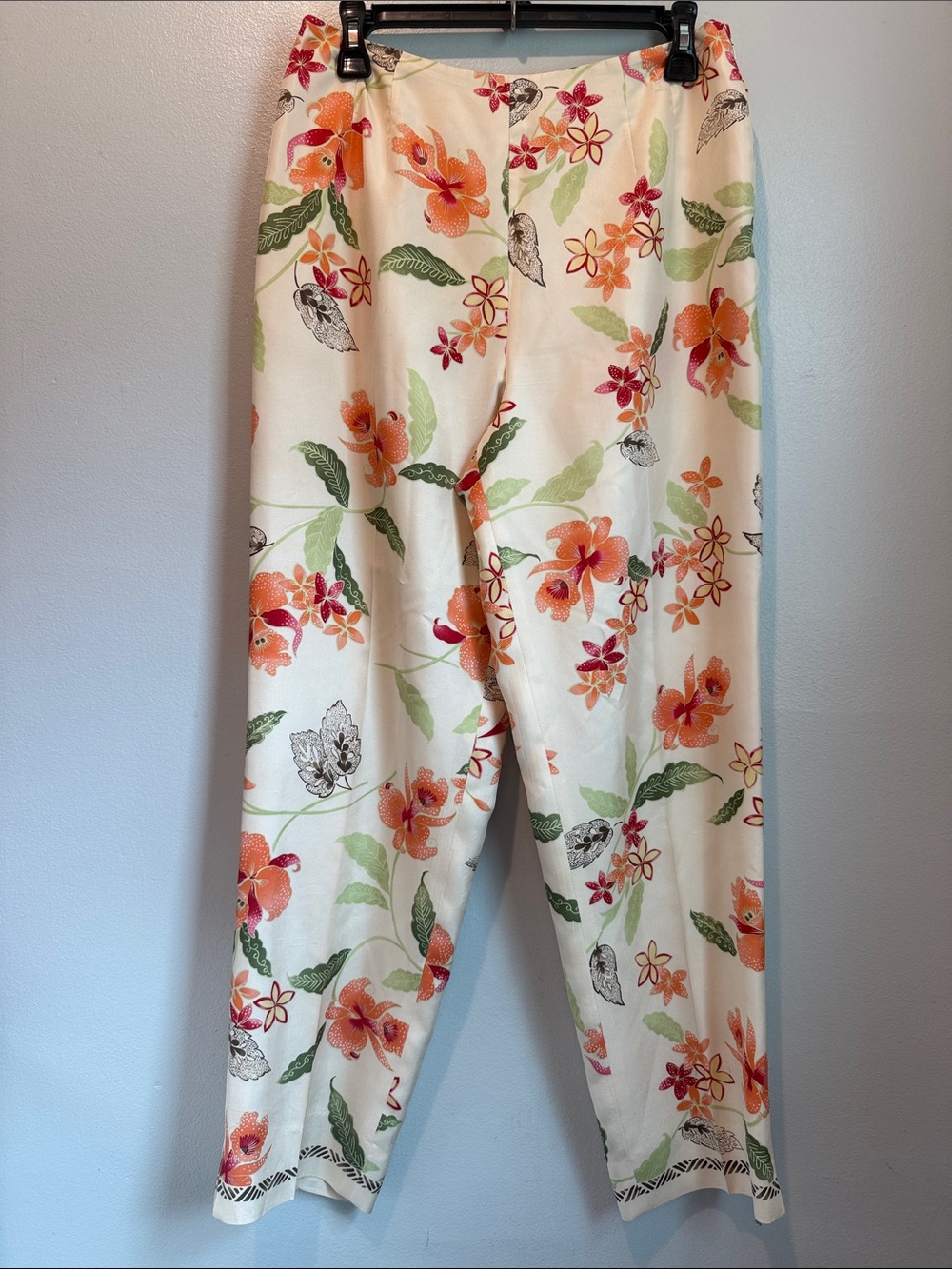 Talbots 10 Pure Silk Cream Straight Leg Pants Orange Floral Print